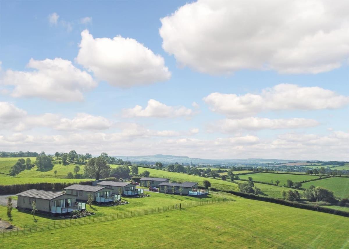 Midsomer Lodges Pilton Екстер'єр фото