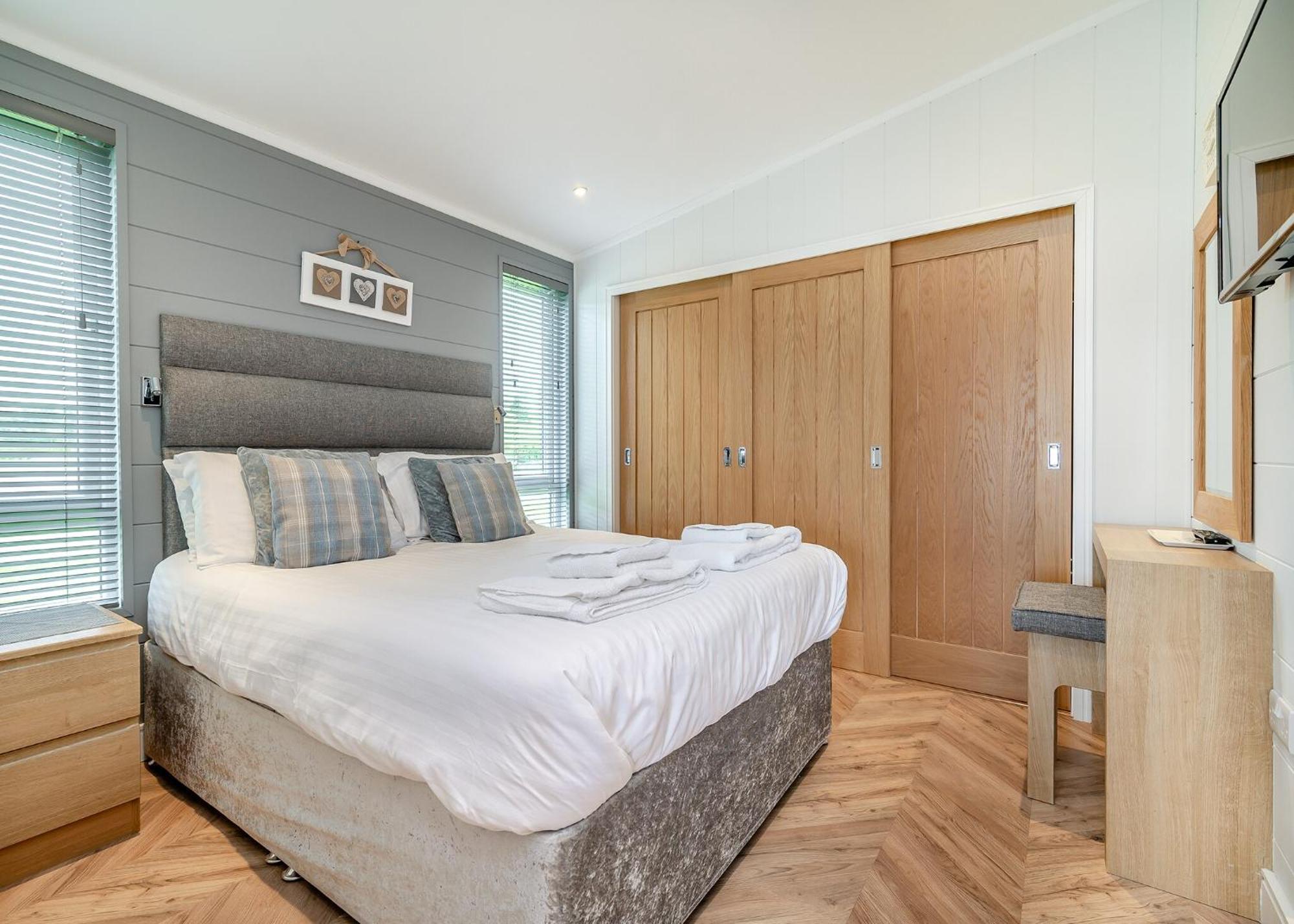 Midsomer Lodges Pilton Номер фото