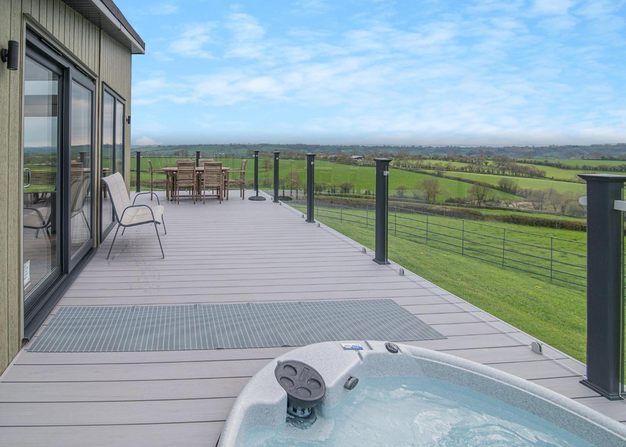 Midsomer Lodges Pilton Екстер'єр фото